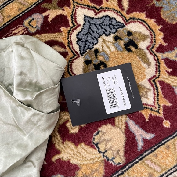 NICHOLAS Silky Jumpsuit Belted - Picture 12 of 13